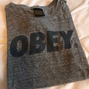 Obey women’s grey short sleeve tshirt